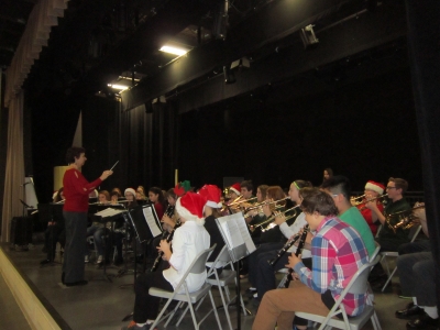 Sudbury Catholic Elementary Band spreads Christmas cheer