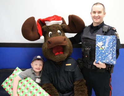 Students Shop with a Cop to foster positive community relationships!